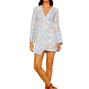 BCBGMAXAZRIA Faux Wrap Floral Print Dress, V-Neck, Long Bell Sleeves, Size XS